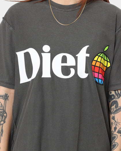 Diet Starts Monday Apple T-Shirt Vintage Black