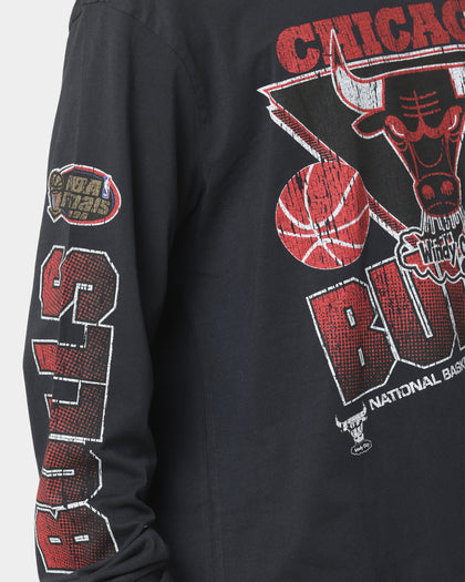 Mitchell & Ness Chicago Bulls Fantastic Long Sleeve T-Shirt Faded Black