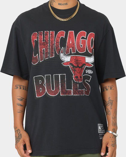 Mitchell & Ness Chicago Bulls Incline Stack Vintage T-Shirt Faded Black