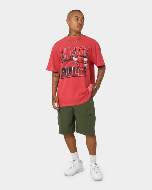 Mitchell & Ness Chicago Bulls Incline Stack Vintage T-Shirt Faded Red