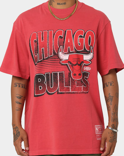 Mitchell & Ness Chicago Bulls Incline Stack Vintage T-Shirt Faded Red