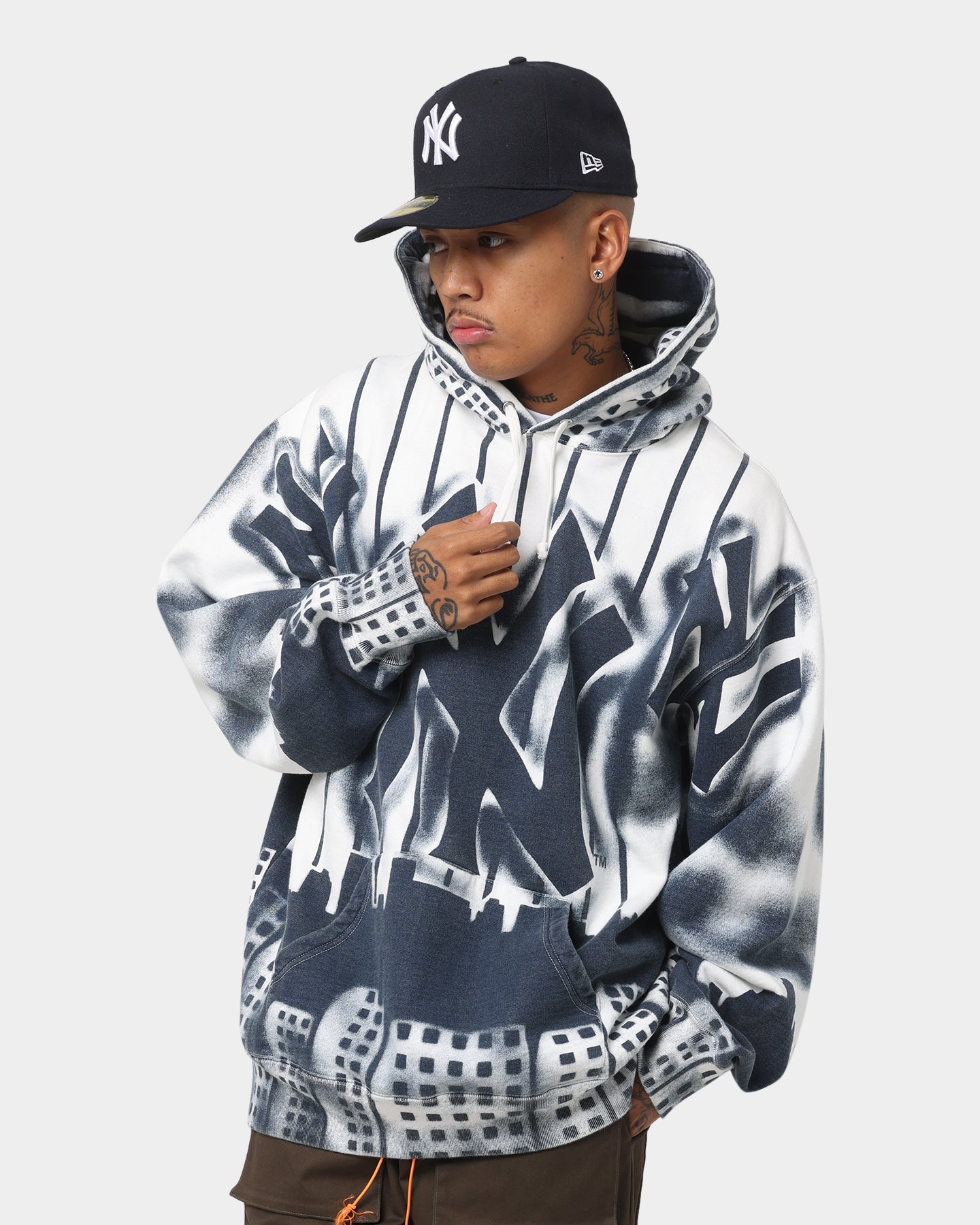 Supreme New York Yankees Airbrush Hood Sweatshirt White | Culture