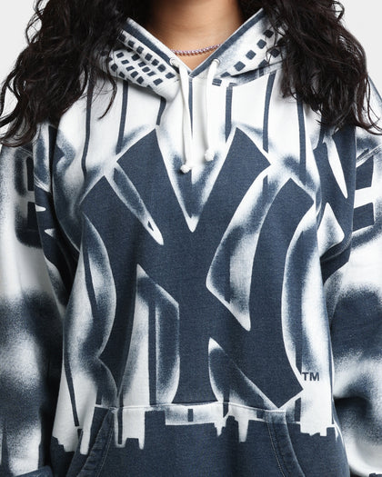 Supreme New York Yankees Airbrush Hood Sweatshirt White