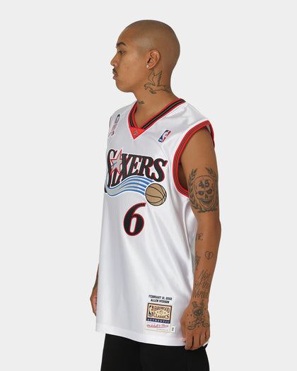 Mitchell & Ness Allen Iverson 2002 All-Star East Authentic Jersey White