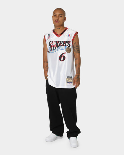 Mitchell & Ness Allen Iverson 2002 All-Star East Authentic Jersey White