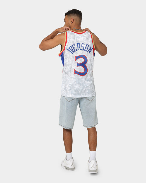 Mitchell & Ness Philadelphia 76ers Allen Iverson #3 CNY 4.0 Swingman Jersey White