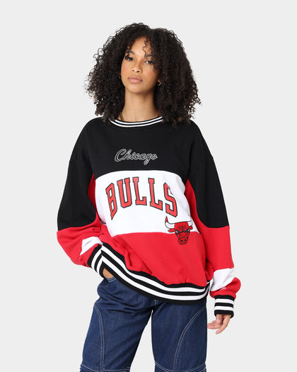 New Era Chicago Bulls Crewneck Front Door Red