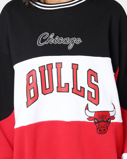 New Era Chicago Bulls Crewneck Front Door Red