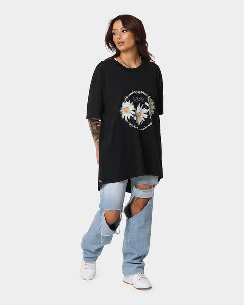 Dead Studios Daisy Chain T-Shirt Black