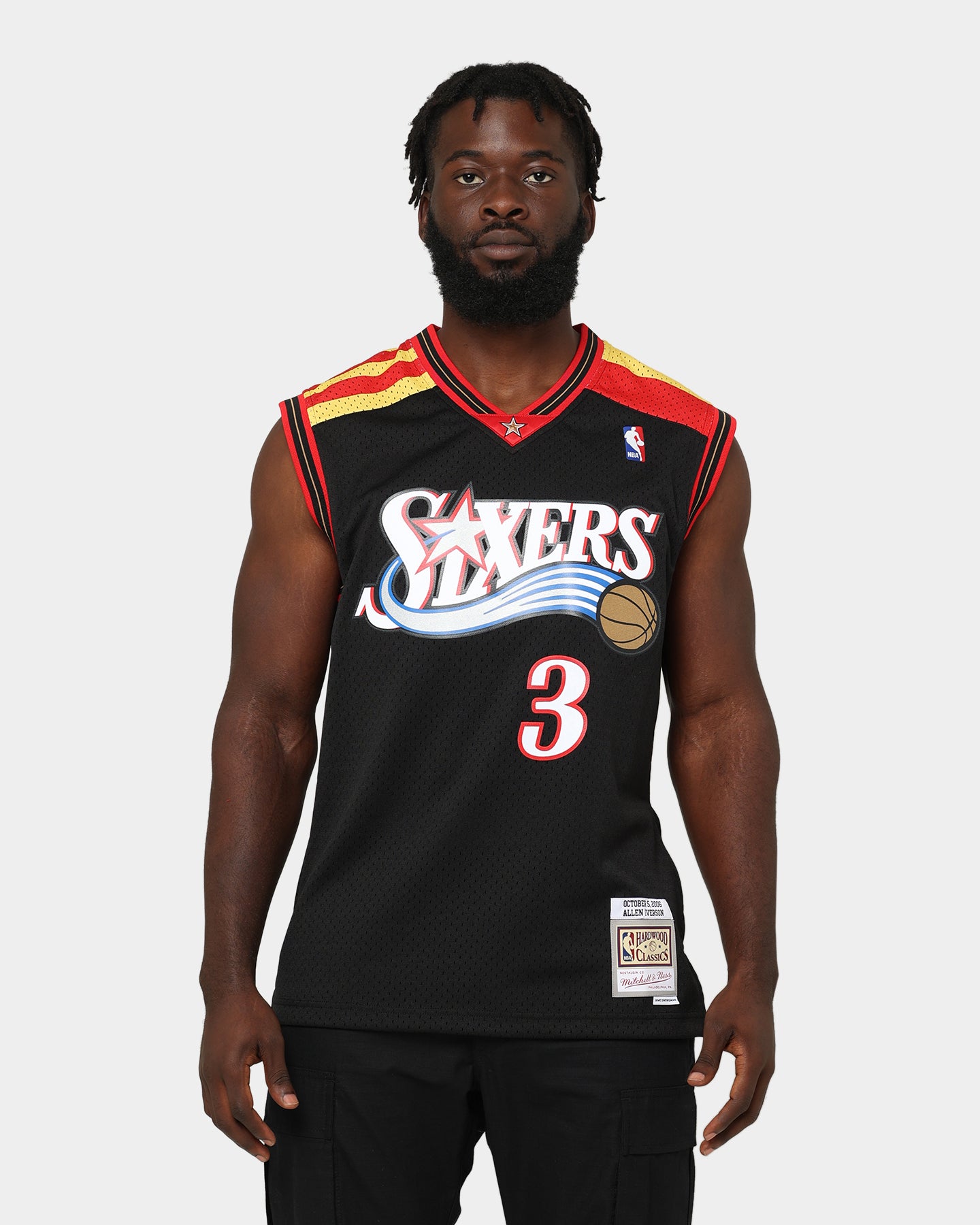 Mitchell & Ness Philadelphia 76ers Allen Iverson #3 '06 Road