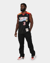 Mitchell & Ness Philadelphia 76ers Allen Iverson #3 '06 Road Swingman Jersey Black