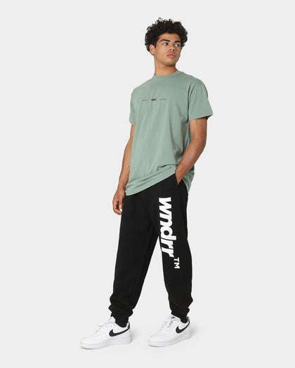 WNDRR Run It Custom Fit T-Shirt Olive