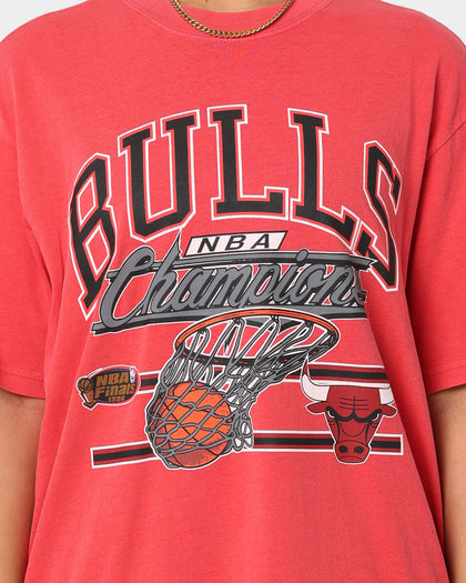 Mitchell & Ness Chicago Bulls Hoop T-Shirt Faded Red
