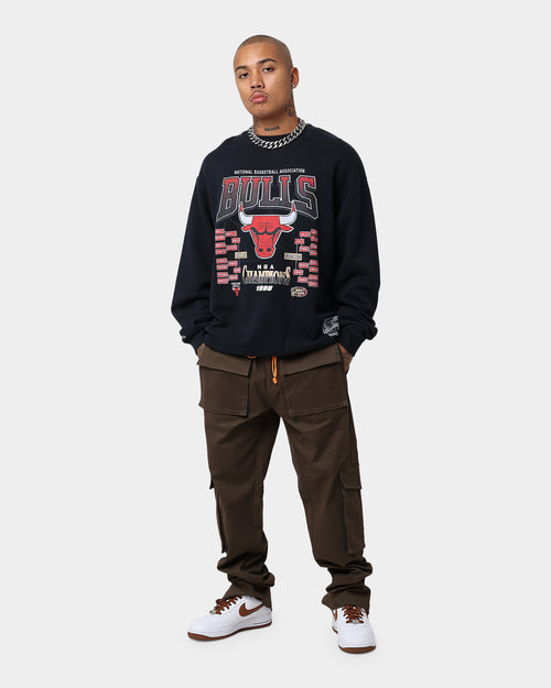 Mitchell & Ness Chicago Bulls Road to Victory Crewneck Faded Black