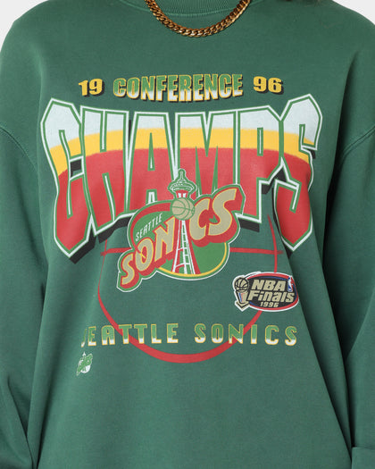 Mitchell & Ness Seattle Sonics Road to Victory Crewneck Faded Green
