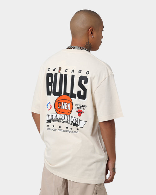 Mitchell & Ness Chicago Bulls Tradition T-Shirt Khaki