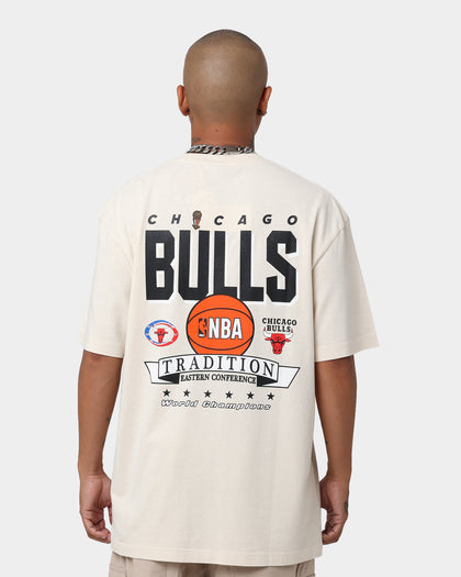 Mitchell & Ness Chicago Bulls Tradition T-Shirt Khaki