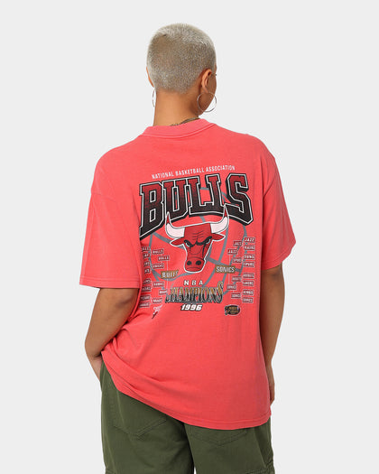 Mitchell & Ness Finals Chicago Bulls Finals Vintage T-Shirt Faded Red