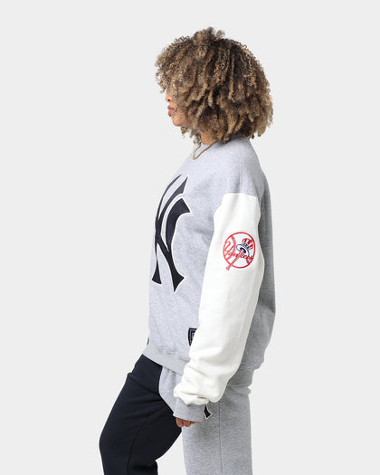 Majestic Athletic New York Yankees All Team Champs Crewneck True Navy/Grey