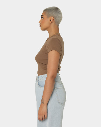 X-Girl Women's Mills Outline Baby T-Shirt Brown