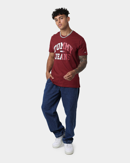 Tommy Jeans TJM Entry Collegiate T-Shirt Bing Cherry