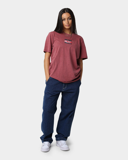 Tommy Jeans TJM Timeless Tommy 1 T-Shirt Bing Cherry