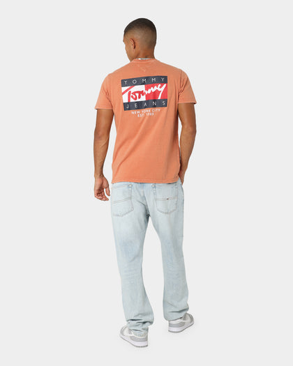 Tommy Jeans TJM Vintage Flag Signature Logo T-Shirt Dingo Orange