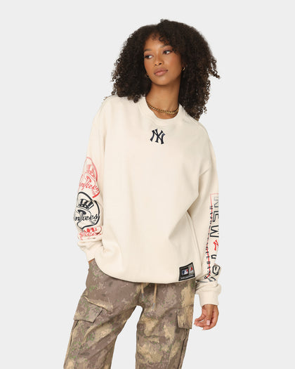 Majestic Athletic New York Yankees Graphic Fade Crewneck White Sand