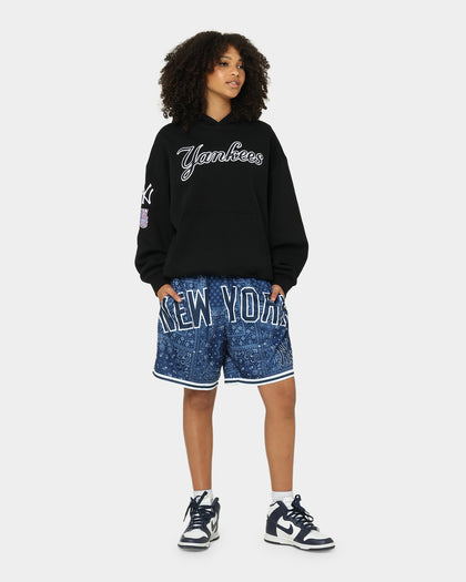 New Era New York Yankees Lockstitch Script Hoodie Black