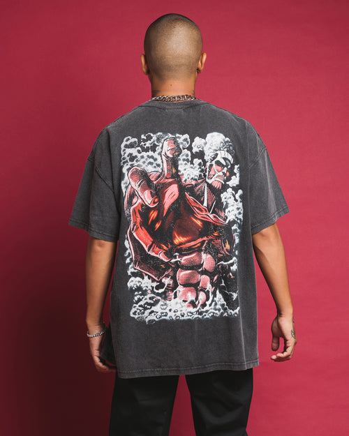 Goat Crew X Attack On Titan Colossal Titan Vintage T-Shirt Vintage Black