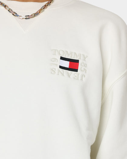 Tommy Jeans Timeless Box Crewneck Ancient White