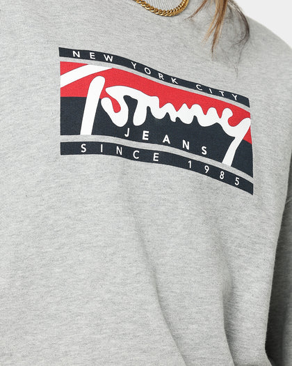Tommy Jeans Tommy Graphic Flag Crewneck Light Grey Heather