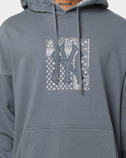 Majestic Athletic New York Yankees Bandana Paisley Wordmark Hoodie True Navy
