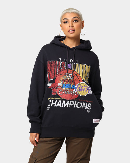 Mitchell & Ness Women's Chicago Bulls Versus Los Angeles Lakers Vintage Hoodie Faded Black