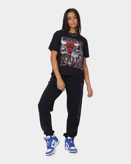 Mitchell & Ness Women's Chicago Bulls Vintage '91 Finals T-Shirt Faded Black