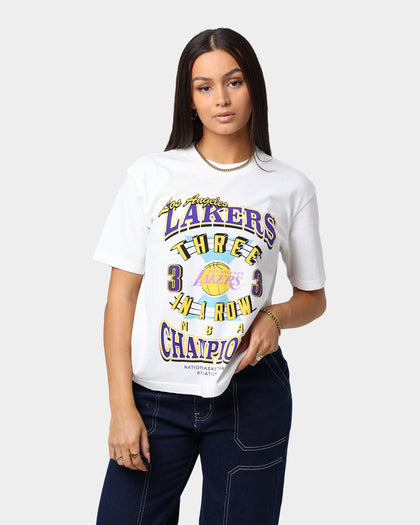 Mitchell & Ness Women's Los Angeles Lakers 3 Time NBA Champ Boxy Vintage T-Shirt Vintage White