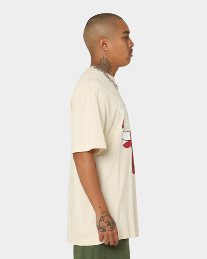 Mitchell & Ness Chicago Bulls Oversized Logo T-Shirt Sand