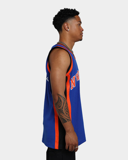 Mitchell & Ness New York Knicks Latrell Sprewell #8 '98-'99 Swingman Jersey Blue