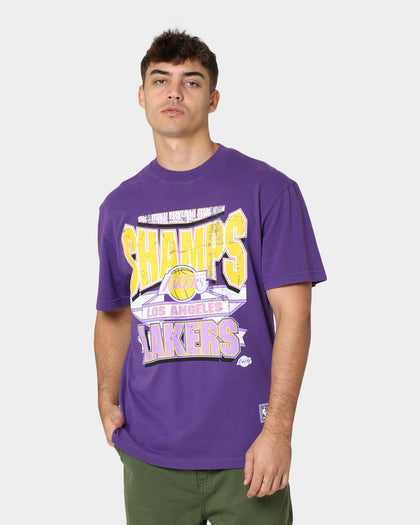 Mitchell & Ness Los Angeles Lakers Vintage Champs T-Shirt Faded Purple
