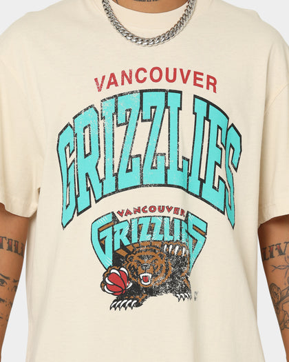 Mitchell & Ness Vancouver Grizzlies XL Arch Vintage T-Shirt Sand