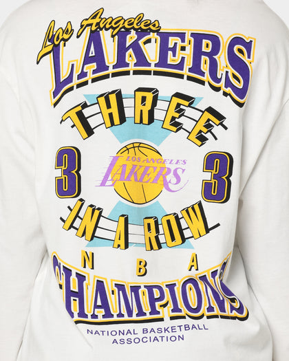 Mitchell & Ness Women's Los Angeles Lakers Three-Peat Long Sleeve T-Shirt Vintage White