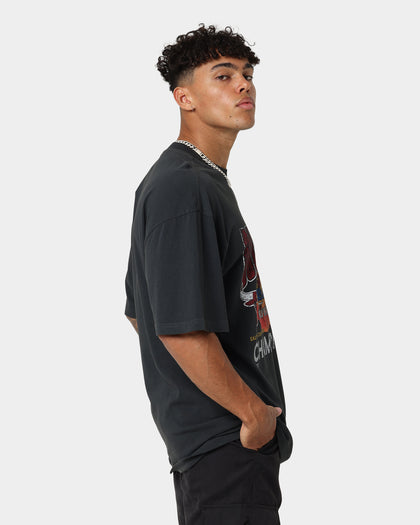Mitchell & Ness Chicago Bulls Versus Los Angeles Lakers Finals Vintage T-Shirt Raven Black