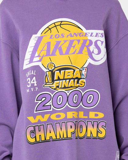 Mitchell & Ness Los Angeles Lakers 2000 World Champions Crewneck Faded Purple