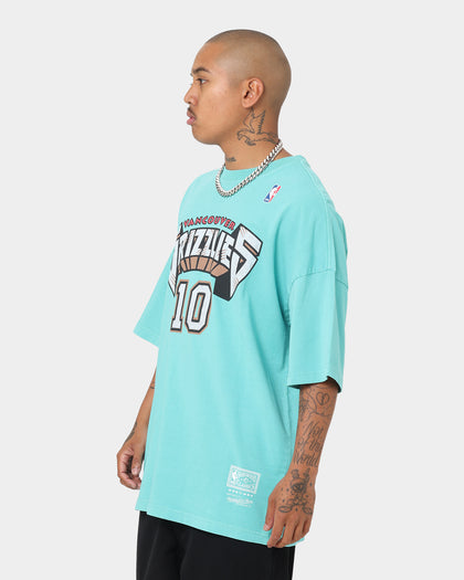 Mitchell & Ness Mike Bibby Vancouver Grizzlies Oversized T-Shirt Faded Teal