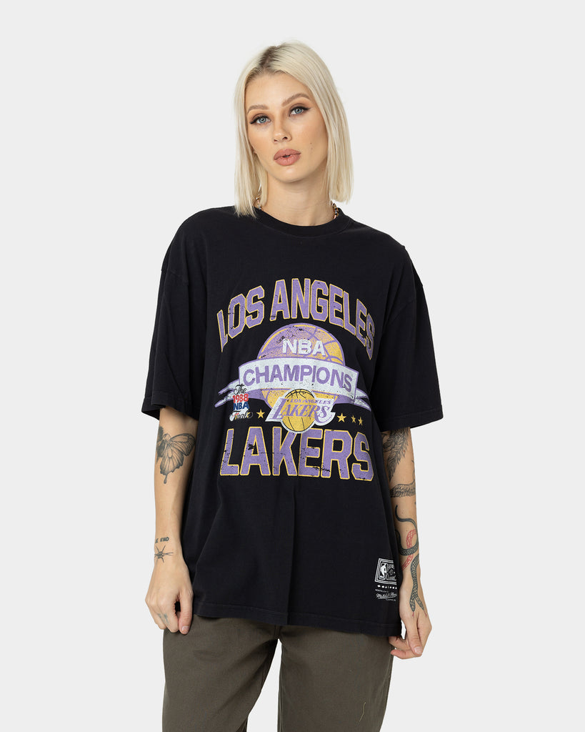 Mitchell & Ness Los Angeles Lakers Team History Vintage T-Shirt