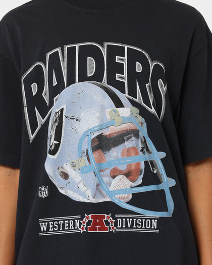 Mitchell & Ness Las Vegas Raiders Helmet Vintage T-Shirt Faded Black