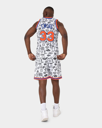 Mitchell & Ness 1991 New York Knicks Patrick Ewing #33 Doodle Swingman Jersey Black/White