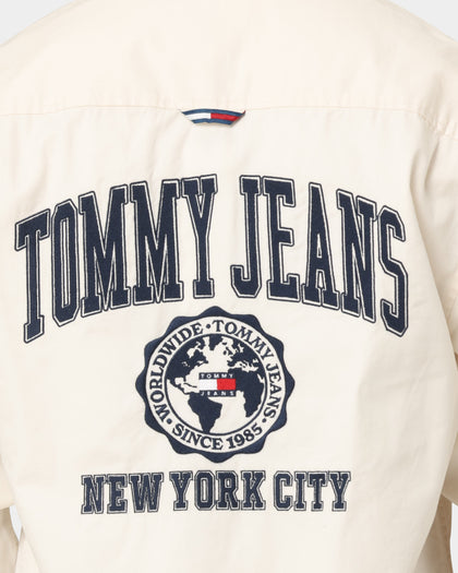 Tommy Jeans TJM Novel Collegiate Shirt Ancient White