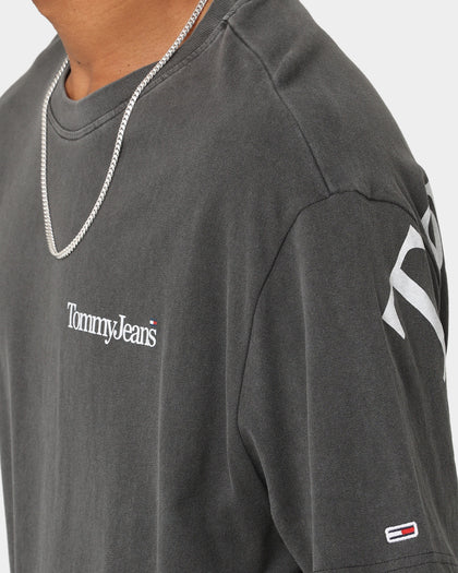 Tommy Jeans TJM Skater Serif Back Logo T-Shirt Black