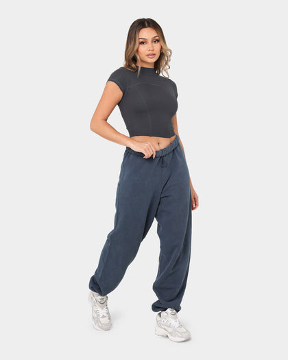 Joah Brown Women's Contrast Stitch Crop T-Shirt Vintage Navy